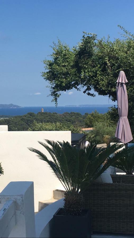 Bastide De La Joie De Vivre Hotel Hyeres Exterior photo